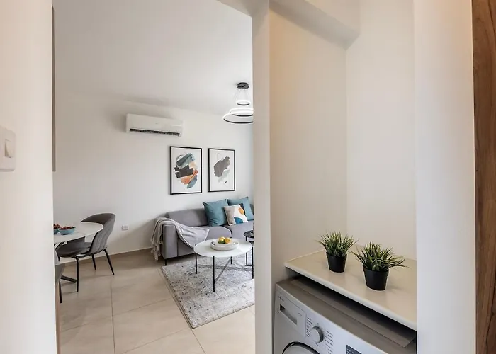 Mythical Sands Al14 * Paralimni