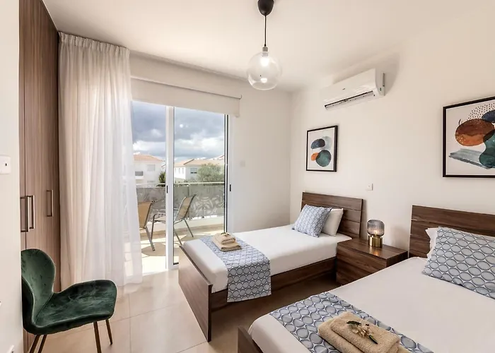 Apartment Mythical Sands Al14 *