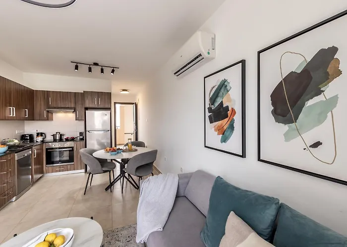 Mythical Sands Al14 Apartment *