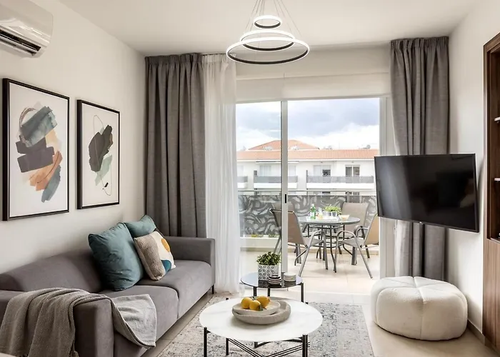 Apartment Mythical Sands Al14 *