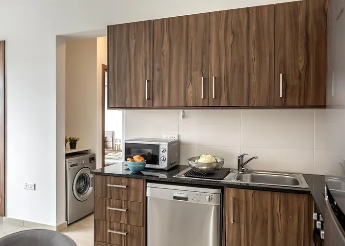 Mythical Sands Al14 Apartment *