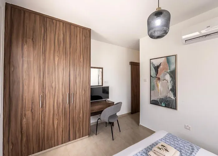 Mythical Sands Al14 Apartment